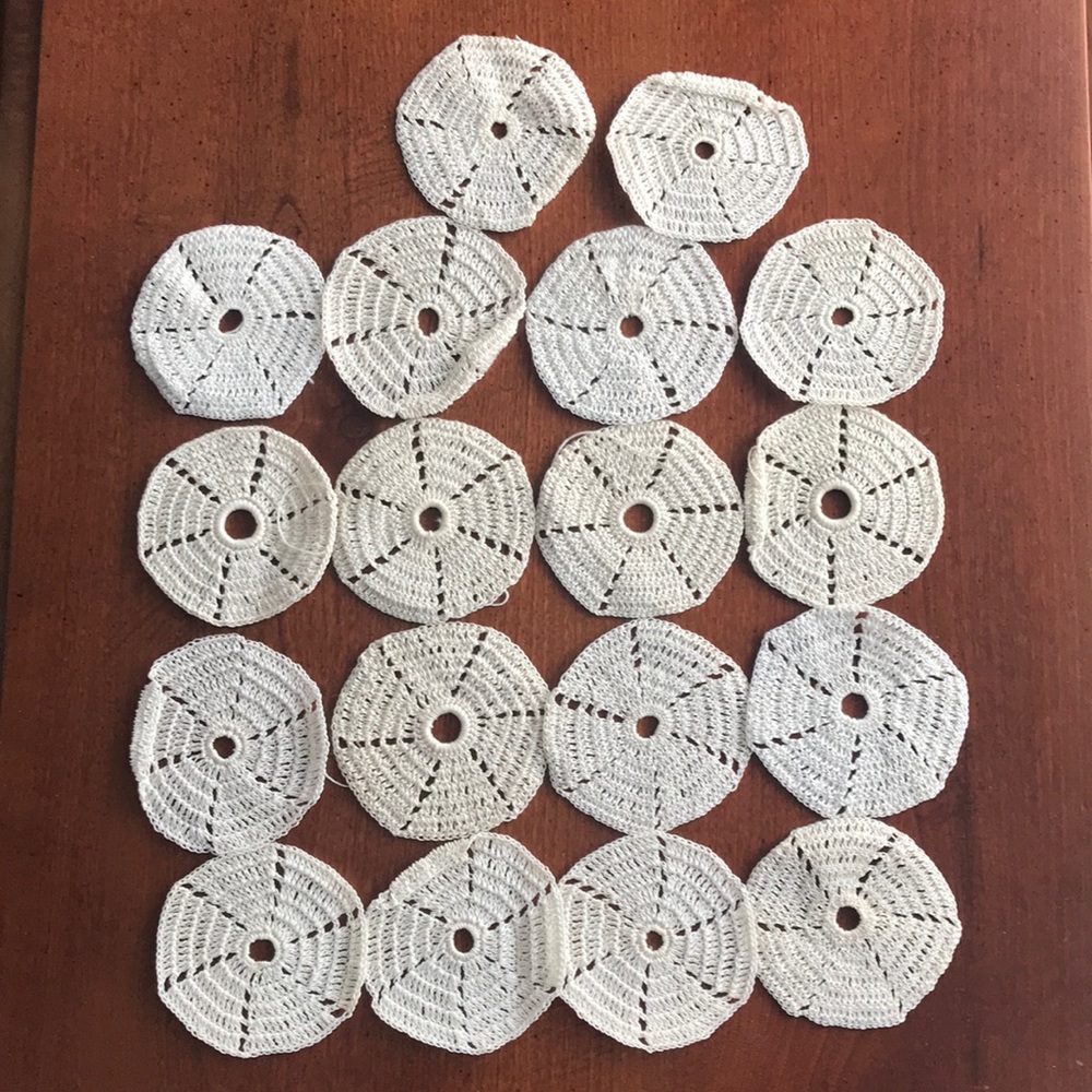 Vintage Crochet “yo-yos” for Upcycling!